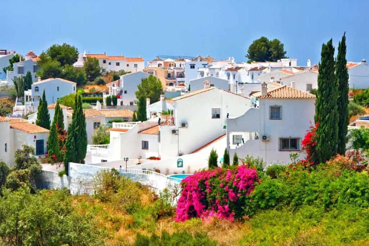 Casa Kaluel Adosado Blanco Villa Nerja Buitenkant foto